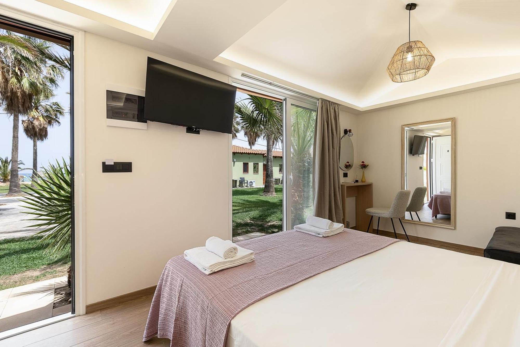 גאורגיופוליס La Palma Beachfront Suites מראה חיצוני תמונה