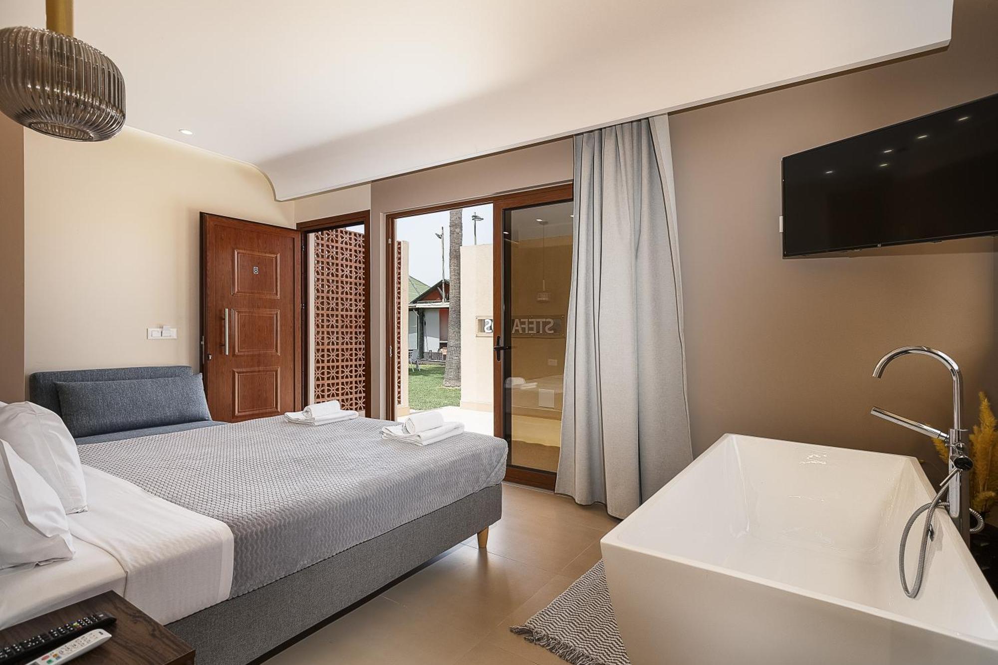 גאורגיופוליס La Palma Beachfront Suites מראה חיצוני תמונה